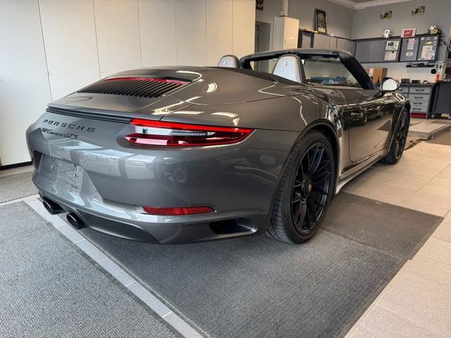 PORSCHE 991.2 GTS Cabrio 1.Hd Unfallfrei Deutsch