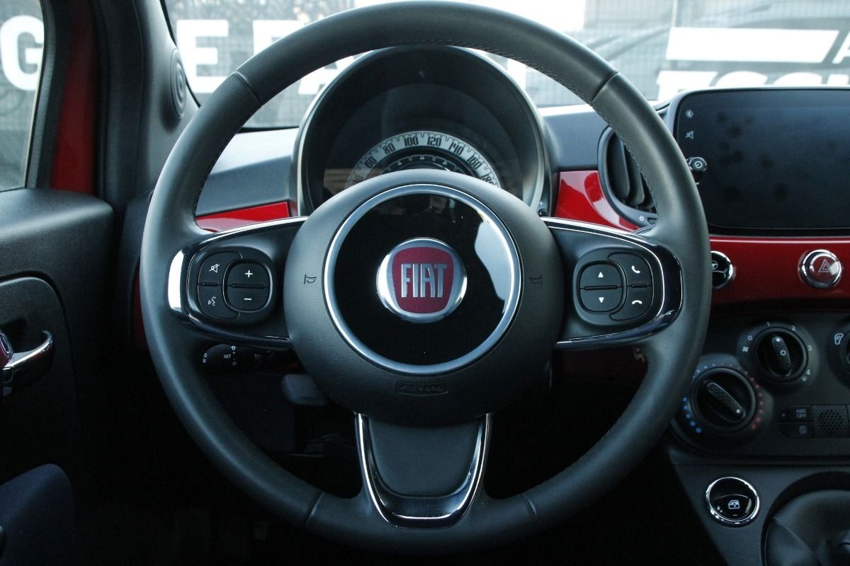 Fahrzeugabbildung Fiat 500 C Mild Hybrid 1.0 Cabrio