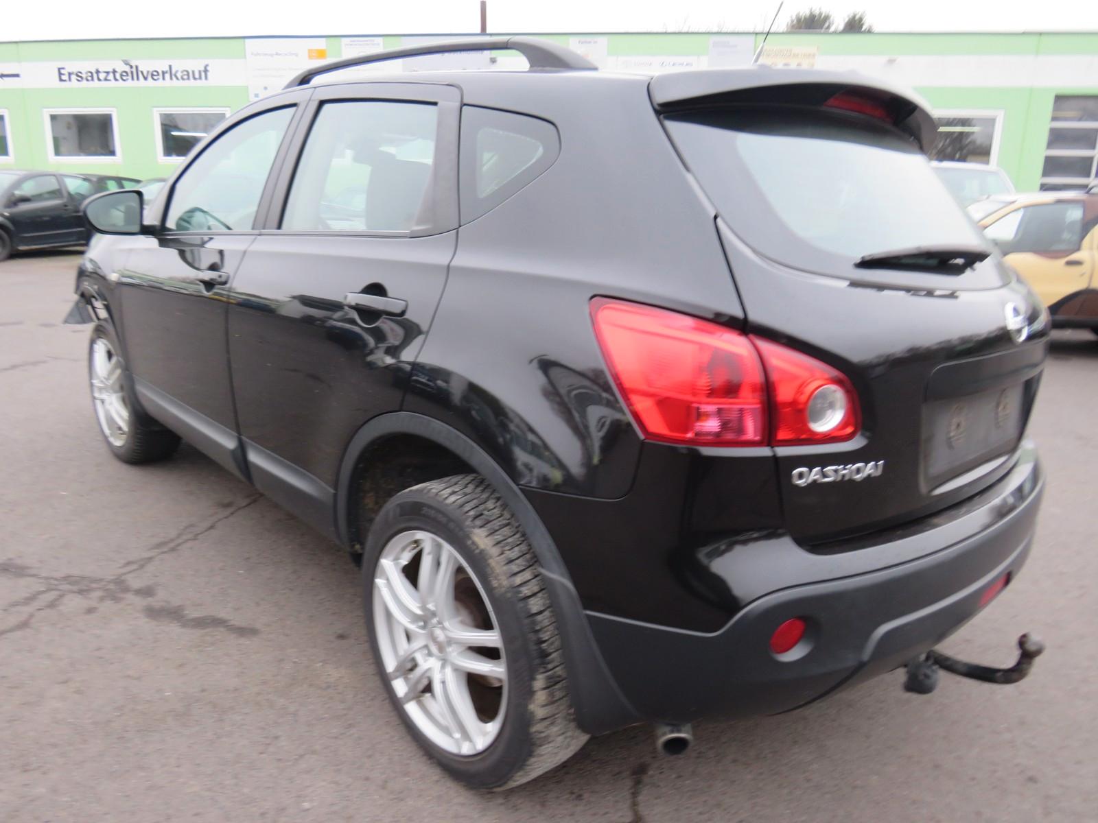 Nissan Qashqai+2 2.0  4x4