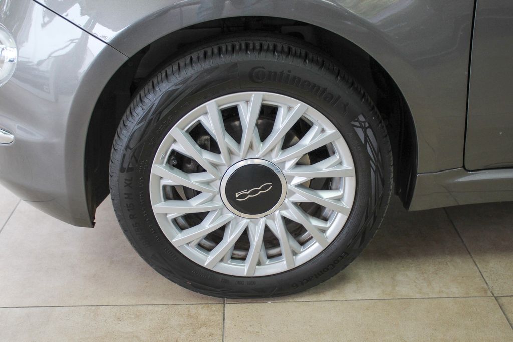 Car Image 21