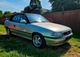Opel Astra 1.6 Cabrio Bertone Edition - Opel Astra: Bertone Edition