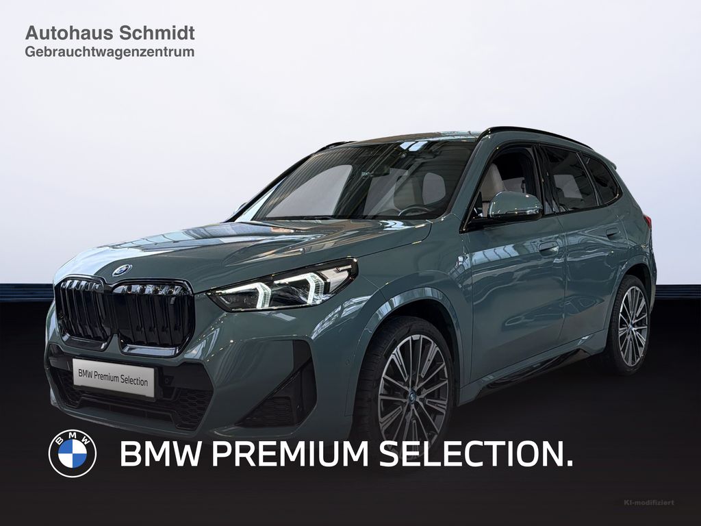 Image of BMW iX1