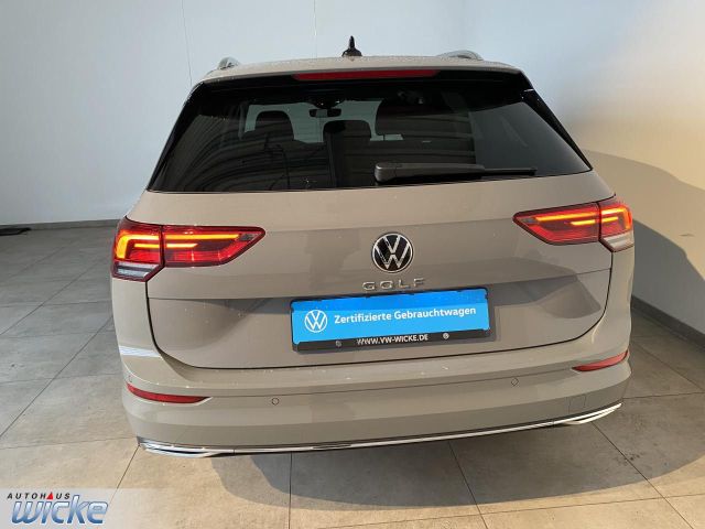 Golf VIII Variant 1.5 TSI Move NAVI KLMA LED AHK