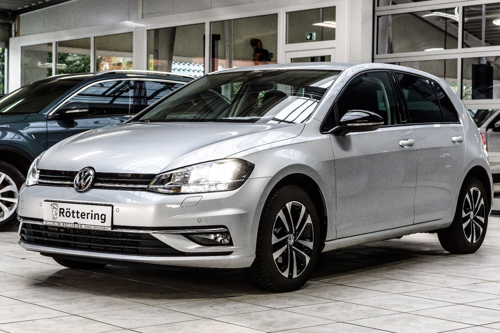 Fahrzeugabbildung Volkswagen Golf VII Lim. IQ.DRIVE