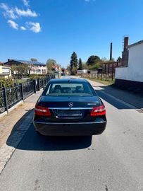 Mercedes E 250 - 5