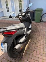 Yamaha X Max 400 - YAMAHA ROLLER 400