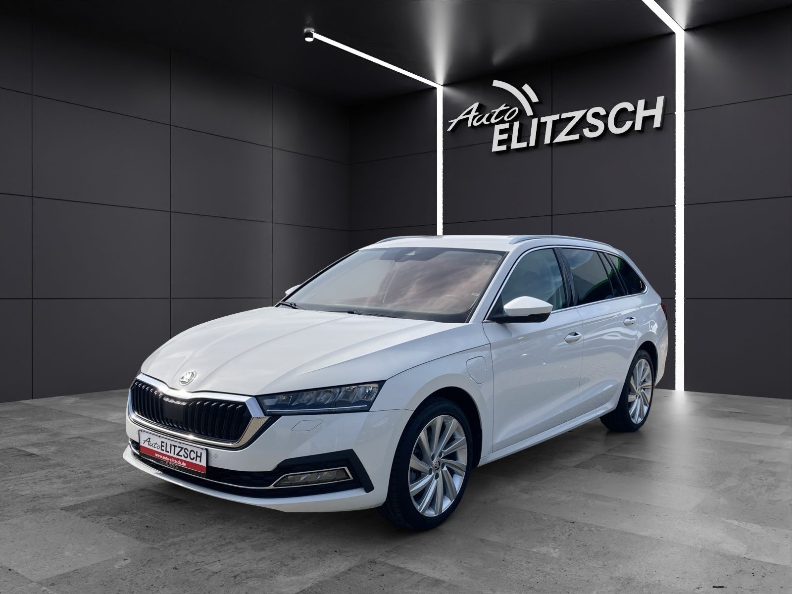 Fahrzeugabbildung SKODA Octavia Combi iV Style DSG LED Navi ACC RFK SH 1