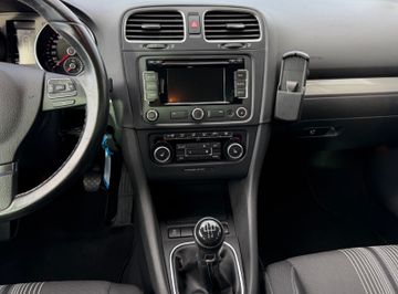Volkswagen Golf - 9