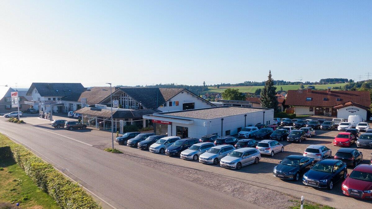 showroom-image-main