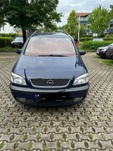 Opel Zafira 1.8 16V Executive Executive - Opel Zafira: Executive