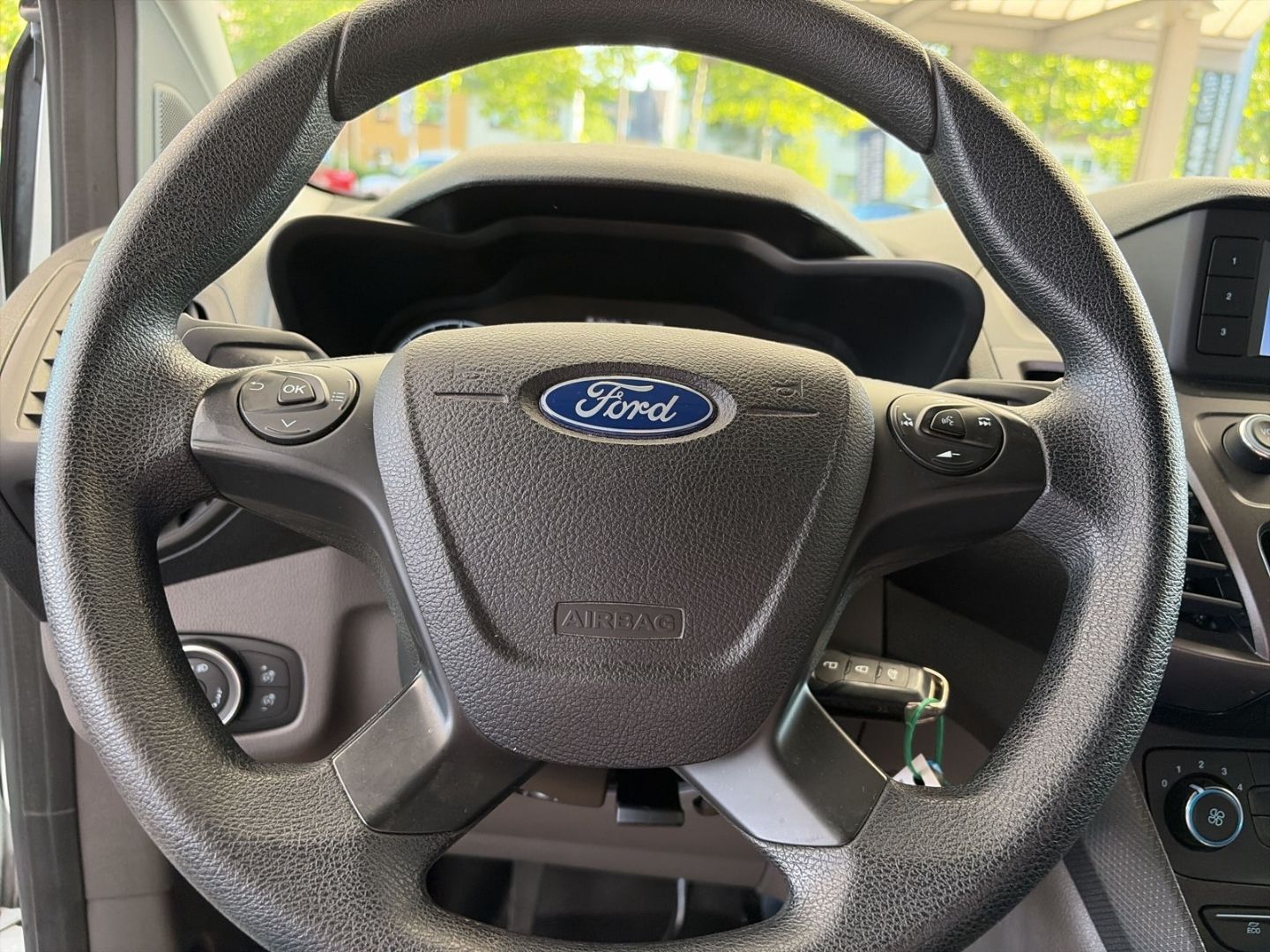 Fahrzeugabbildung Ford Transit Connect Kasten 220 Trend 1.5 EcoBlue 100