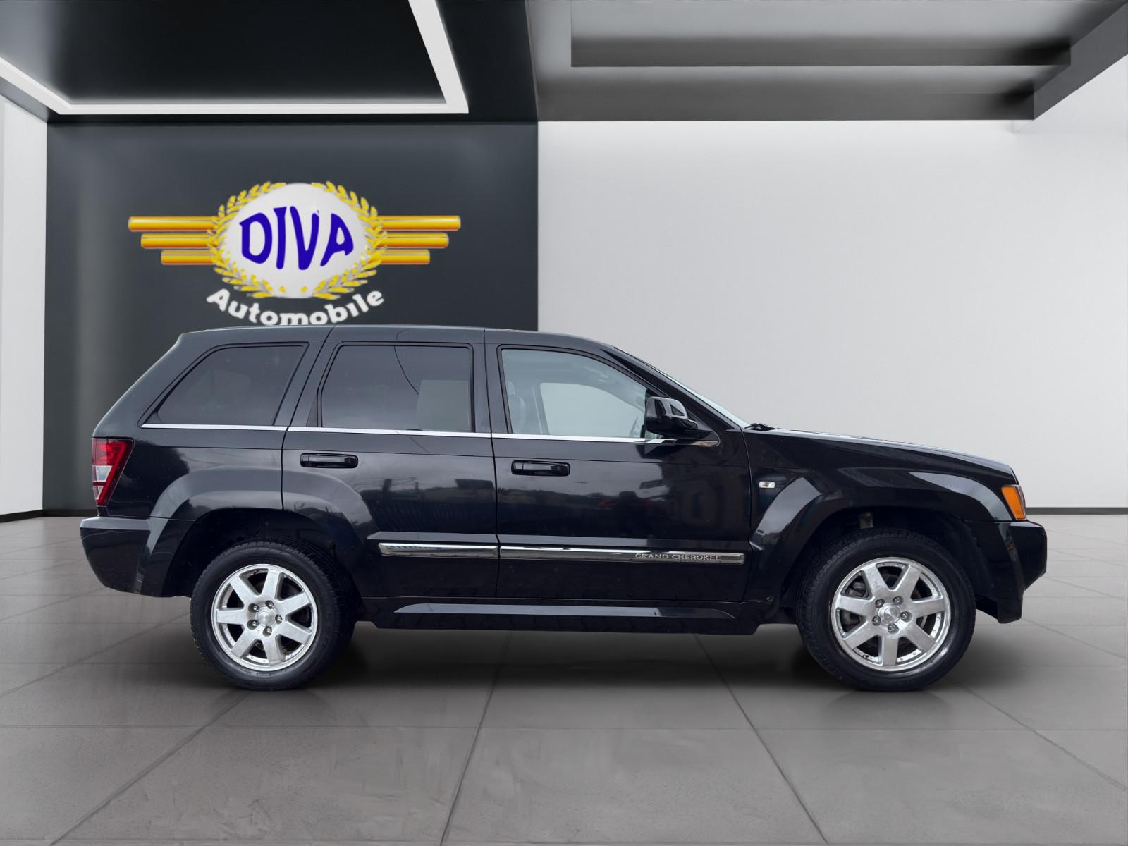 Jeep Grand Cherokee 3.0 CRD Limited 218ch - 2 ème main - Entretien Jeep - Toit ouvrant - Attelage
