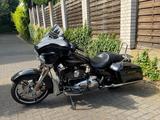 Harley-Davidson Street Glide - Harley-Davidson Motorräder in Essen