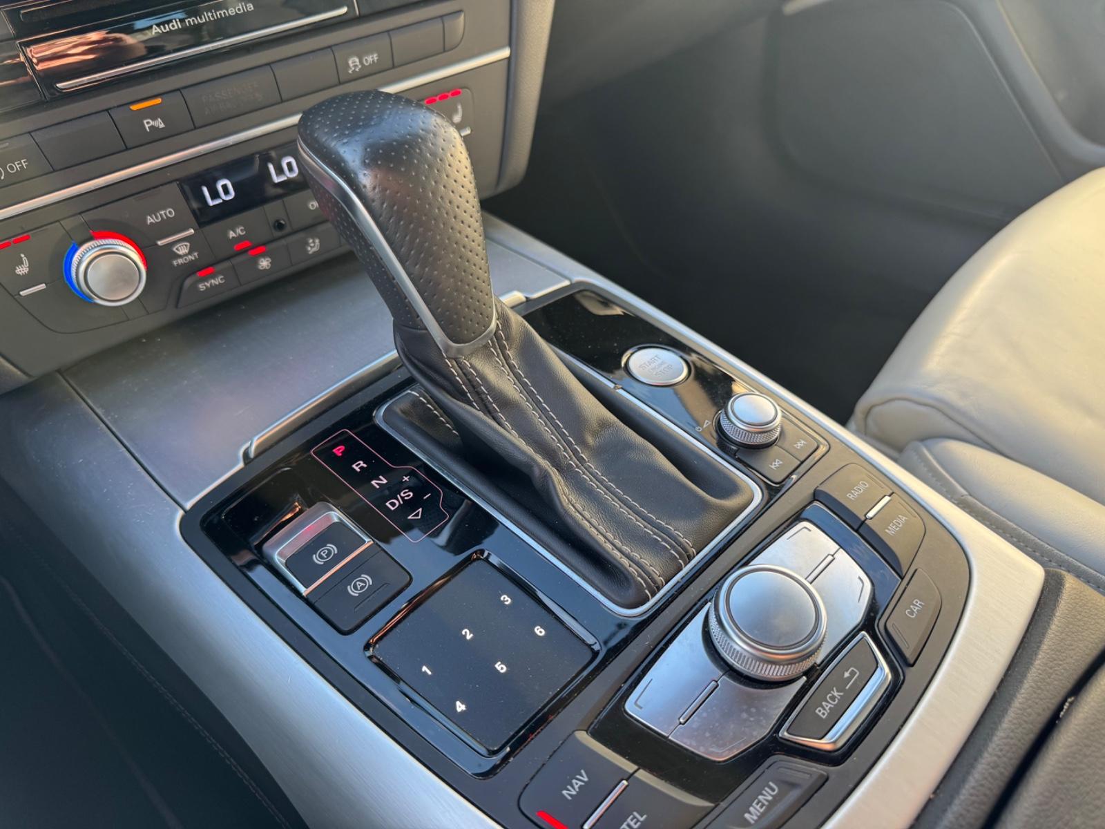 Audi A6 AVANT 3.0 TDI QUATTRO*S-LINE SPORT+*LED*LUFT*