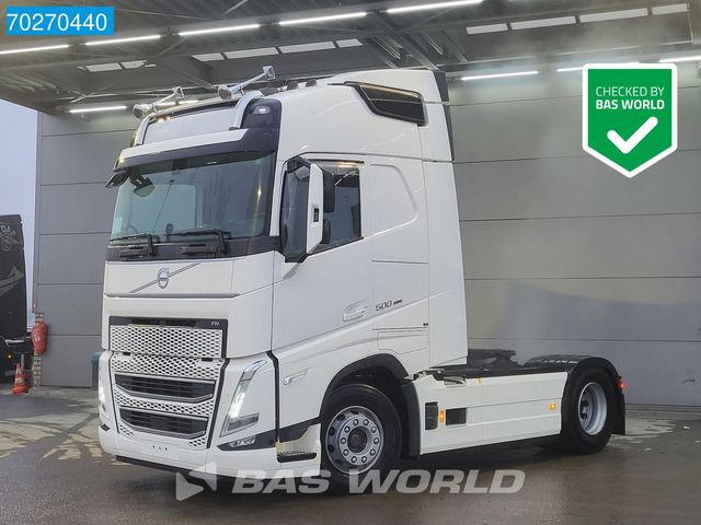 Volvo FH 500 4X2 NEW! 2x Tanks I-ParkCool Navi LED