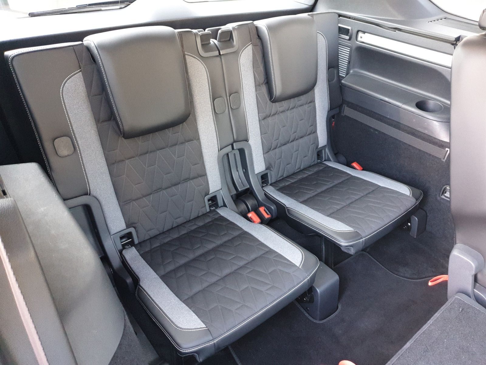 Volkswagen Touran - Bild 18