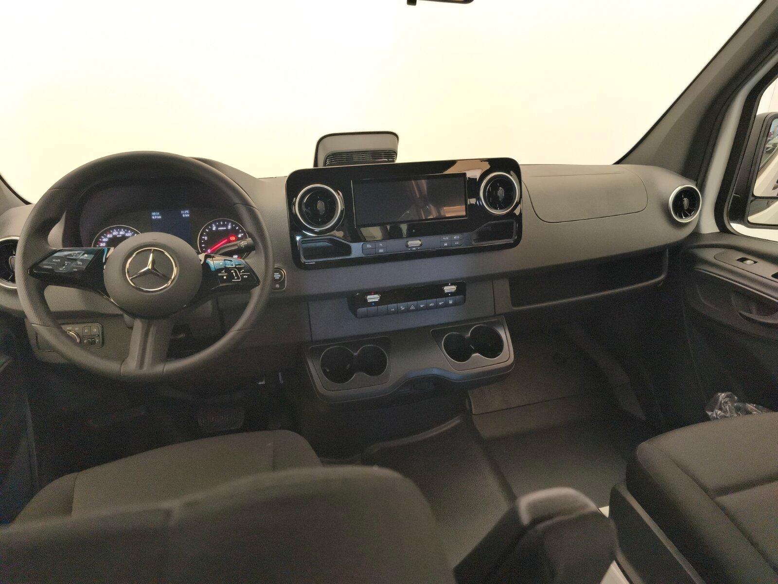 Mercedes-Benz Sprinter 315 Tourer Pro/L 9G Klima Standhzg 360°