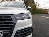 Audi SQ7 4.0 TDI quattro tiptronic - Audi SQ7: Alcantara, mit Klimaautomatik