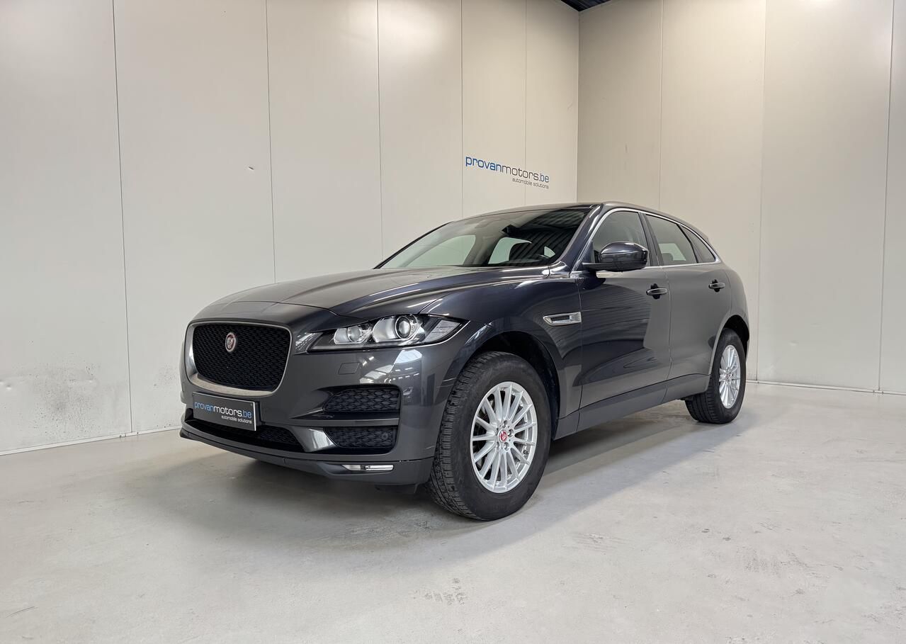 JAGUAR F-Pace