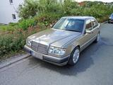 Mercedes-Benz Mercedes W124 300D Turbo, sehr guter Zusta... - Mercedes-Benz 300: W124 300d