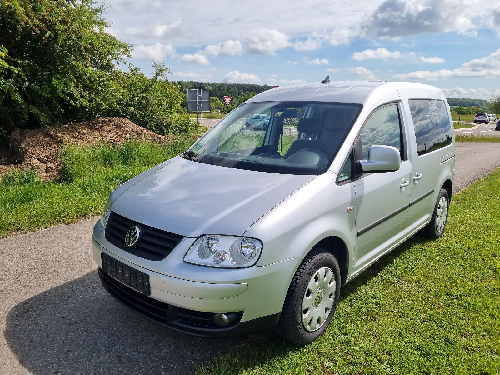 Volkswagen Caddy Life 2xSchiebetüre AHK PDC Automatik SH