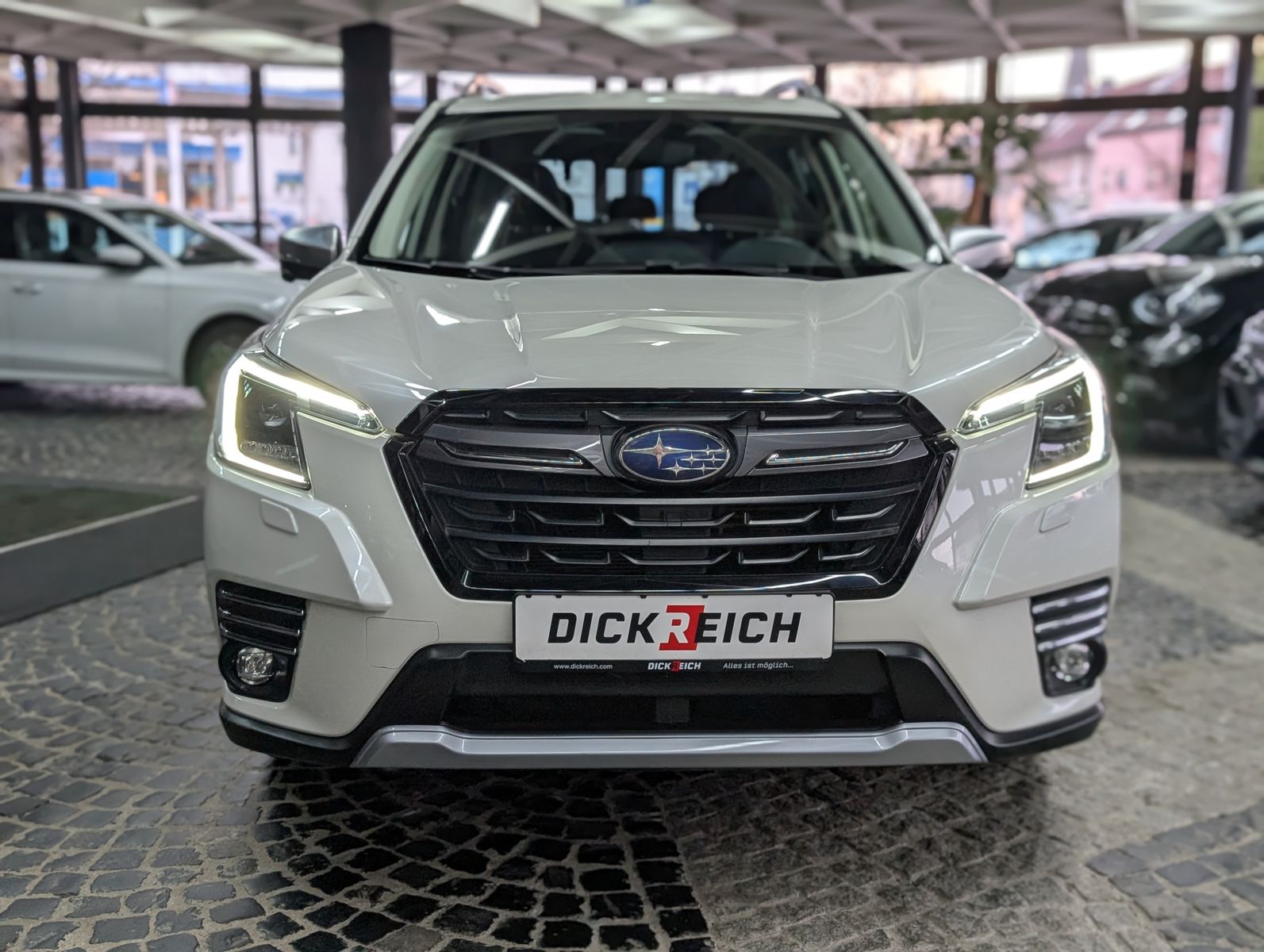 Immagine del veicolo Subaru Forester 2.0ie PLATINUM ACC LED PANO LEDER APP