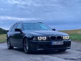 BMW 530i Touring - Xenon - M Paket - Schalter  - BMW 530 aus 2002: Kombi