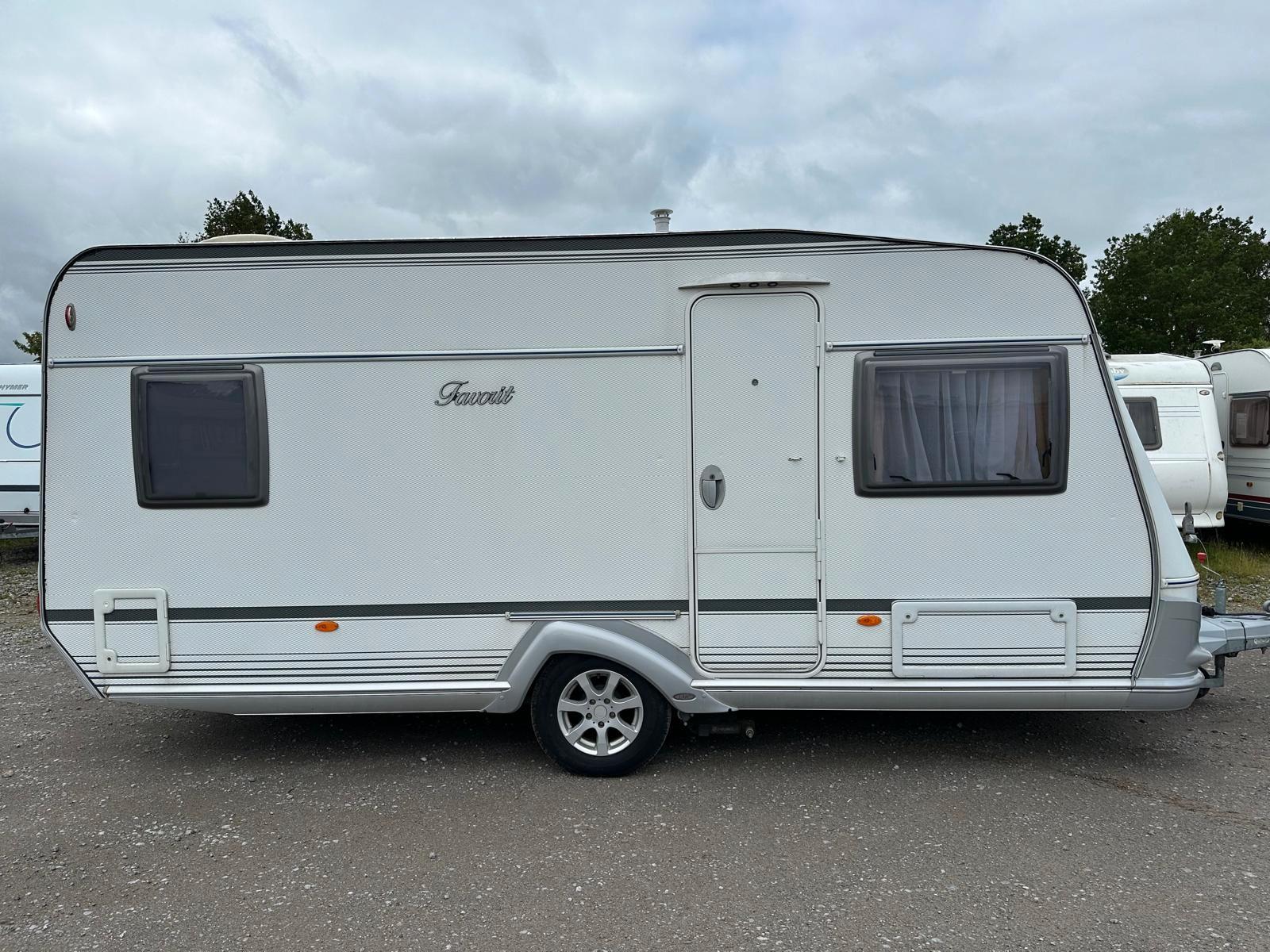 LMC 465 RBD Favorit FESTBETT VORZELT MOVER 1350 KG
