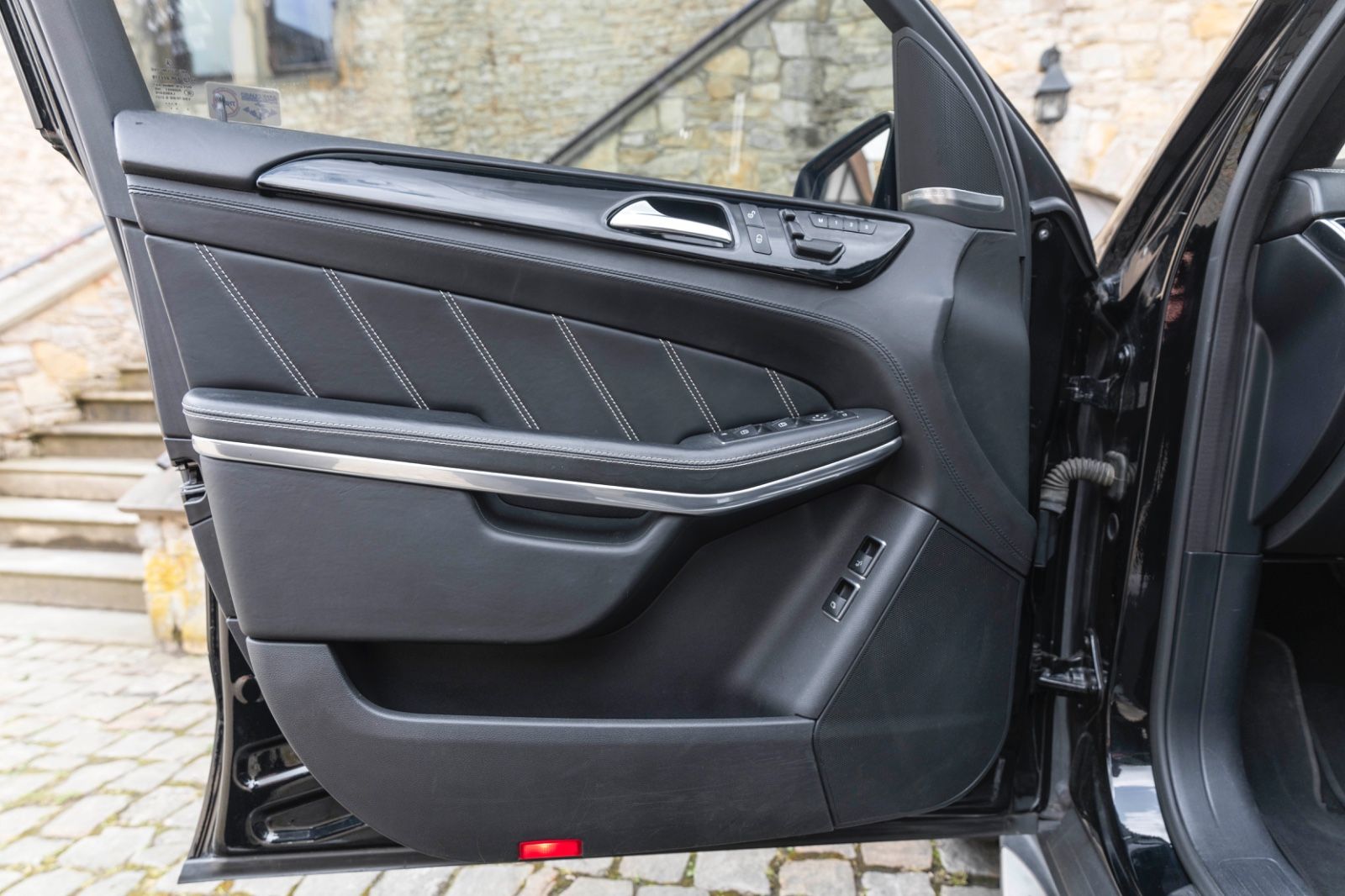 Fahrzeugabbildung Mercedes-Benz GL 63 AMG GLS-Optik 360° LED H&K Massage ACC