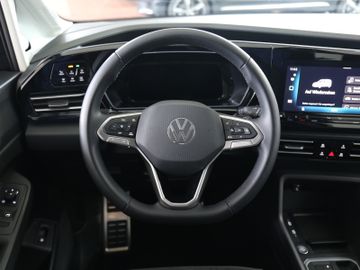 Volkswagen Caddy Maxi eHYBRID DSG STYLE ACC KAM 7SITZ AHK