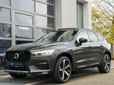 Volvo XC60 B5 AWD*R DESIGN*PANO*LUFT*HARMAN*360*HUD*21 - Volvo XC60: 3.2