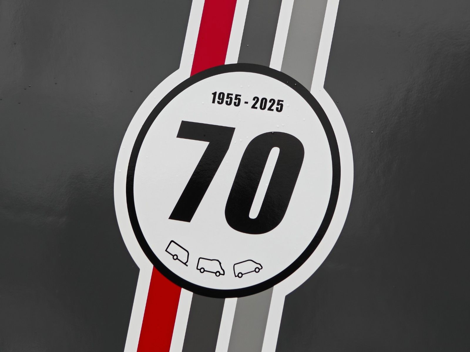 Fahrzeugabbildung LMC Tourer T 660 G -  663 70 Jahre, 140PS -