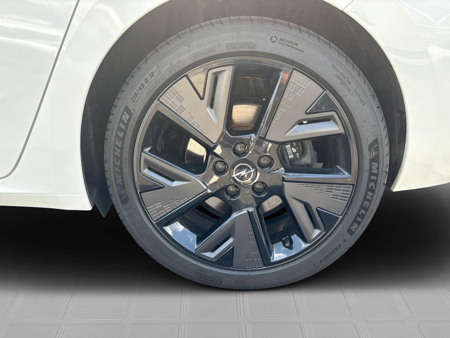 Opel Astra Electric +Shz.Kamera+AHK+ NP 49.196,40,-