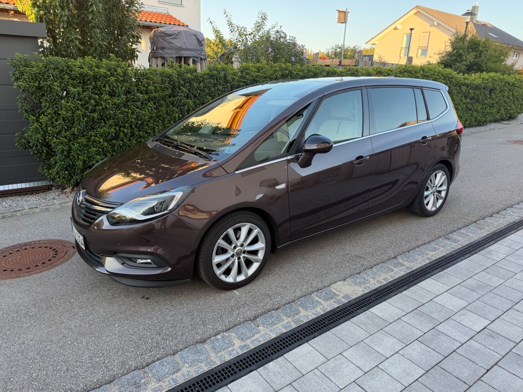 Image of Opel Zafira Tourer
