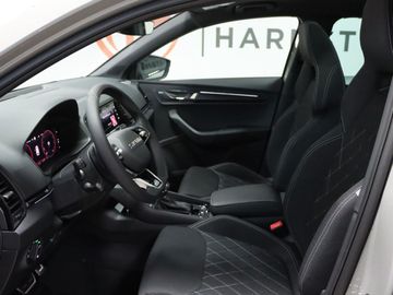 Fahrzeugverkauf 10 Skoda Karoq Sportline 4x4 AHK Pano 19 Zoll NAVI