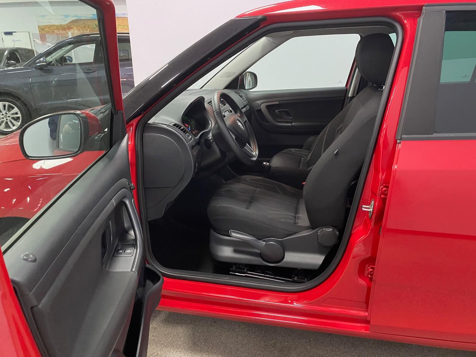 Fahrzeugabbildung SKODA Fabia PDC+SITZ-HEIZ+ALU