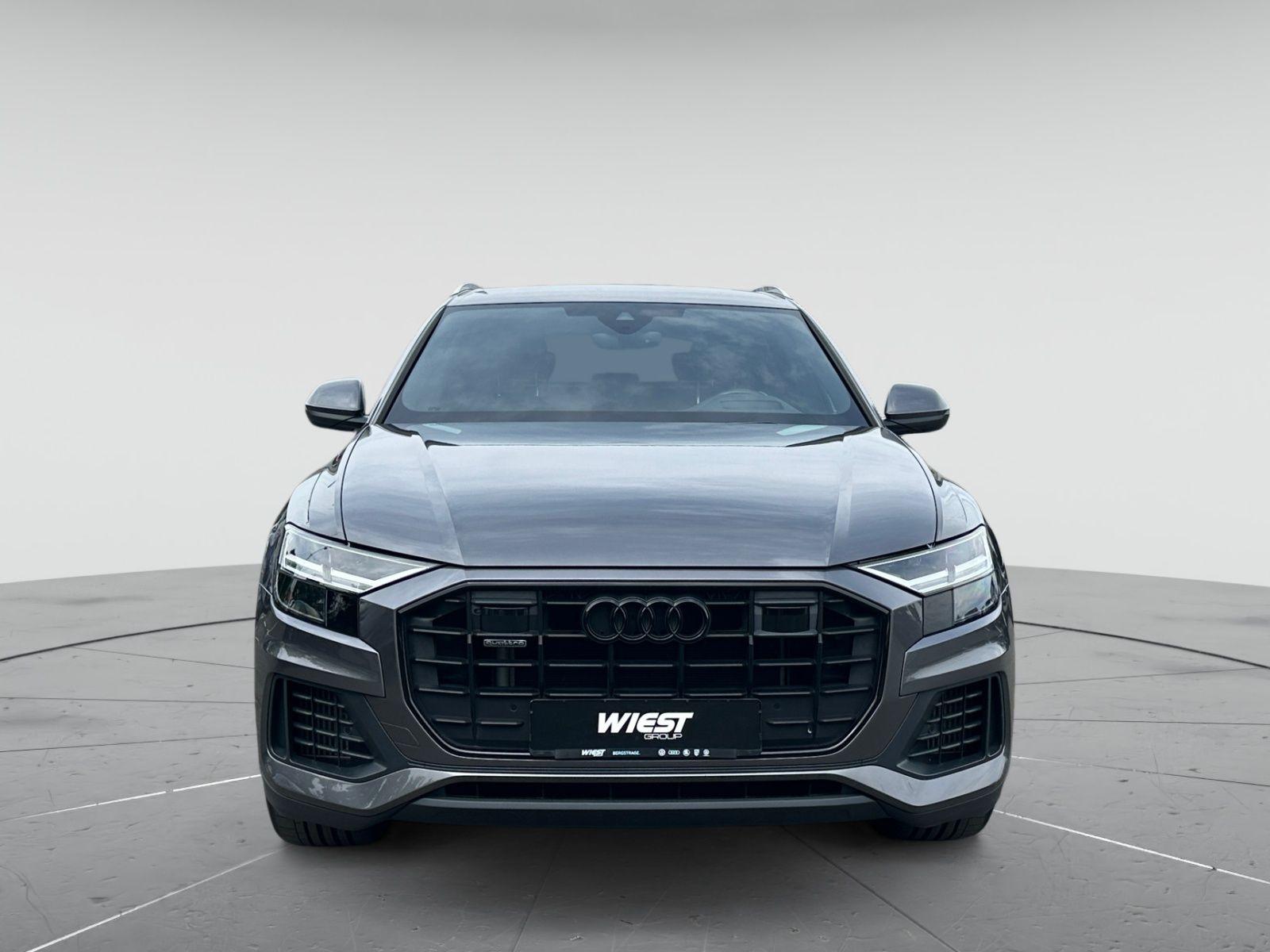 Audi Q8 SUV 55 TFSI quattro tiptronic S line Sport+ B