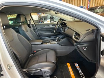 MYAUTOCENTER – Gebraucht- und Jahreswagen mit Werkstattservice in Pfaffenhofen Opel Insignia *KEYLESS*TEM*AHK*LKHZ*NAV*KLIMAAUTOM*