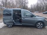Ford Tourneo Connect 2.0 EcoBlue 75kW Active Active - Ford Tourneo Connect von privat