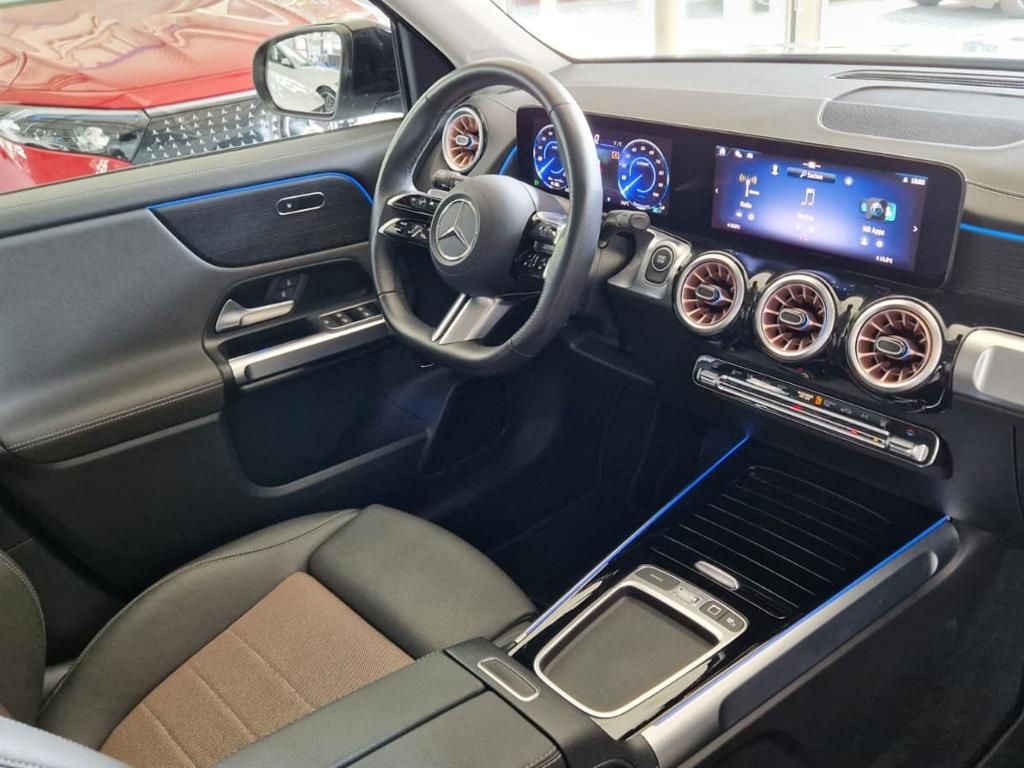 Mercedes-Benz EQB 300 4M ElectricArt Night Pano AHK Distronic foto 10