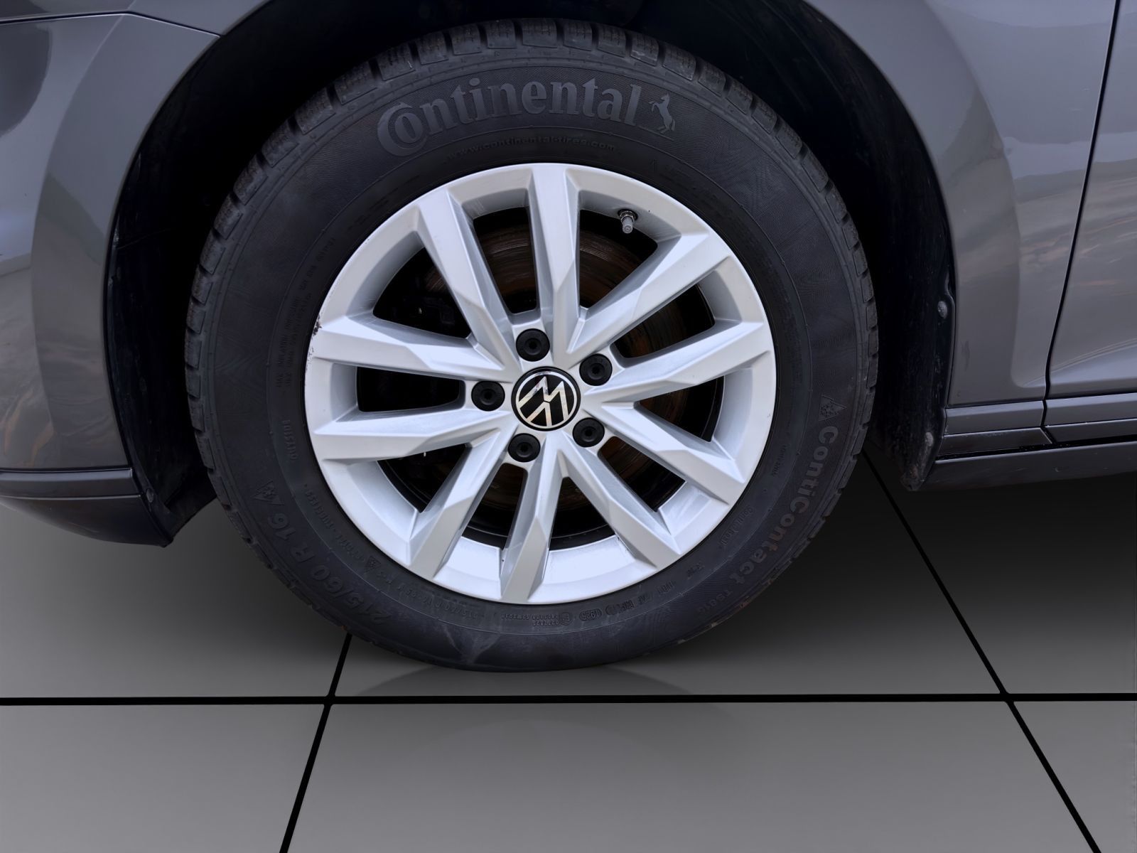 Volkswagen Passat Variant - Bild 9