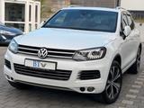 Volkswagen Touareg 4.2TDI V8 TDI Edition-X 360° ACC Pano. - Volkswagen Touareg: Edition X