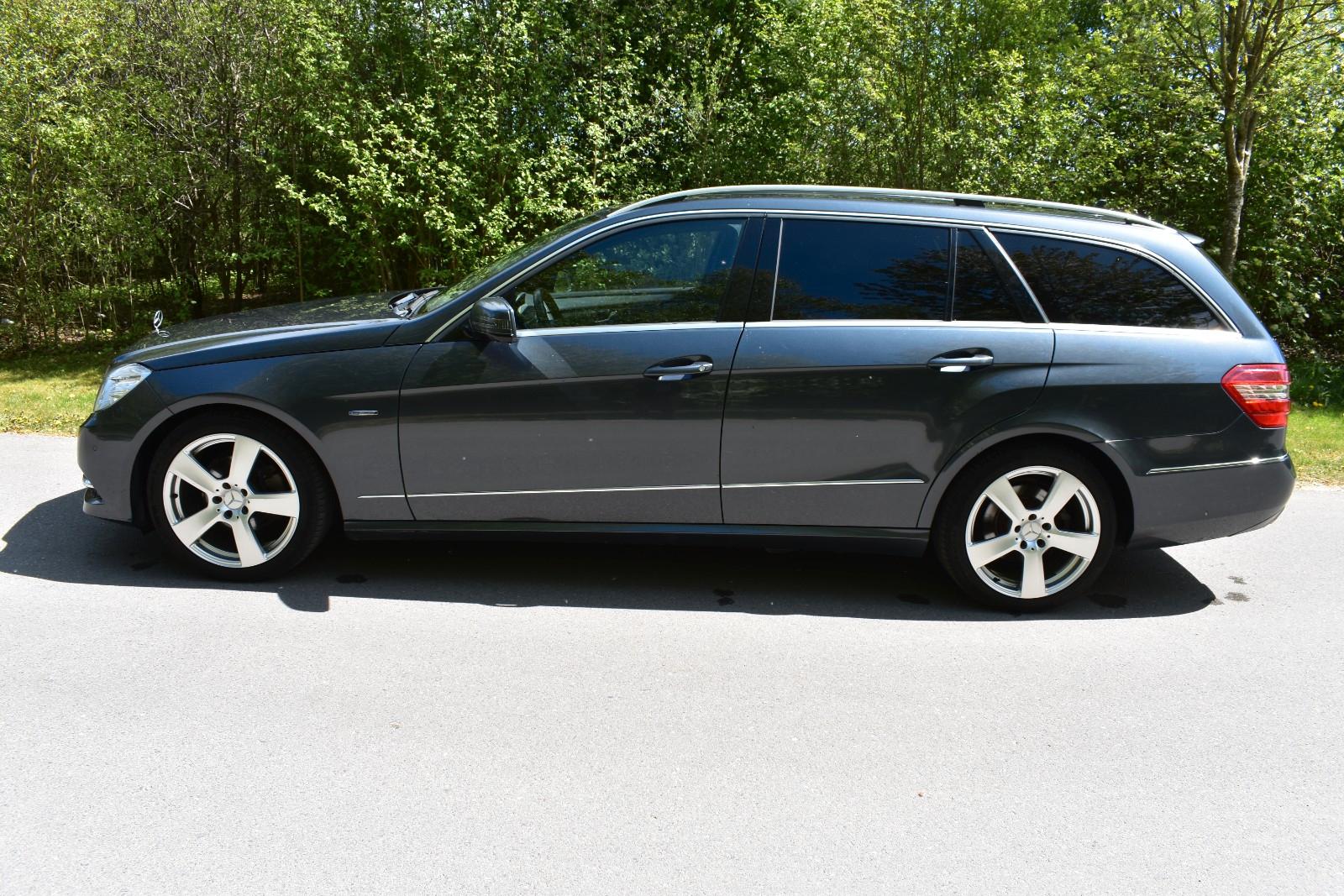 Mercedes-Benz E220 2012 — photo 6