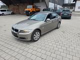 BMW 318d - - BMW 318 aus 2010: 318d