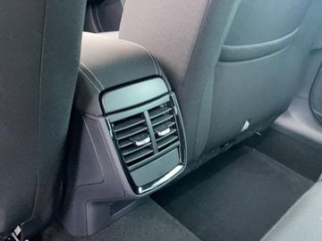 Skoda Kamiq 1.5 TSI Tour ACC*Bi-LED*CAM*SHZ*SMARTLINK*