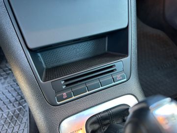 Fahrzeugabbildung Volkswagen Tiguan 2.0 TDI DSG 4MOTION*Panorama*SHZ*Tempomat