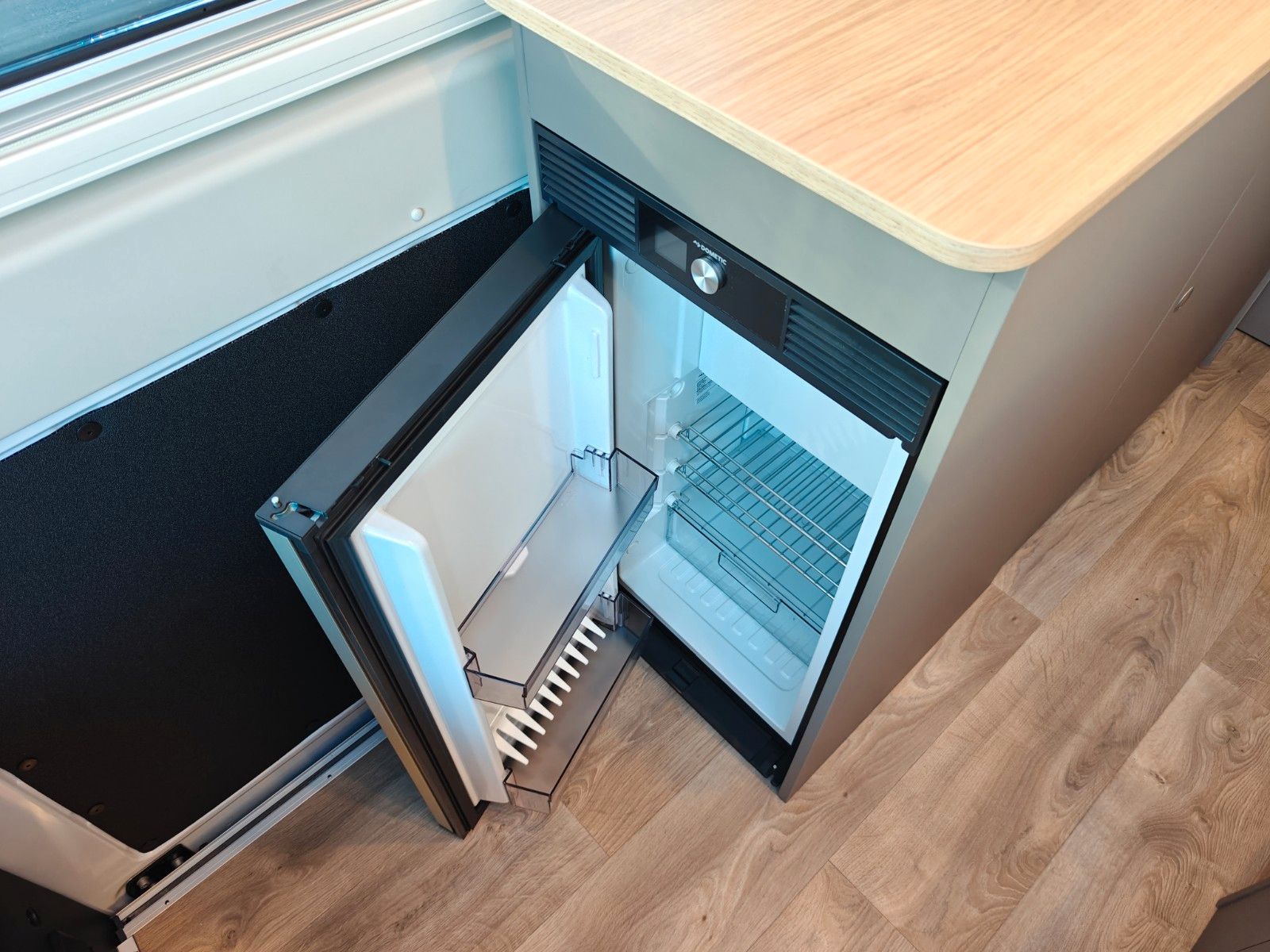 Fahrzeugabbildung LMC Innovan 600 - 603 70 Jahre Modell - SALE! -