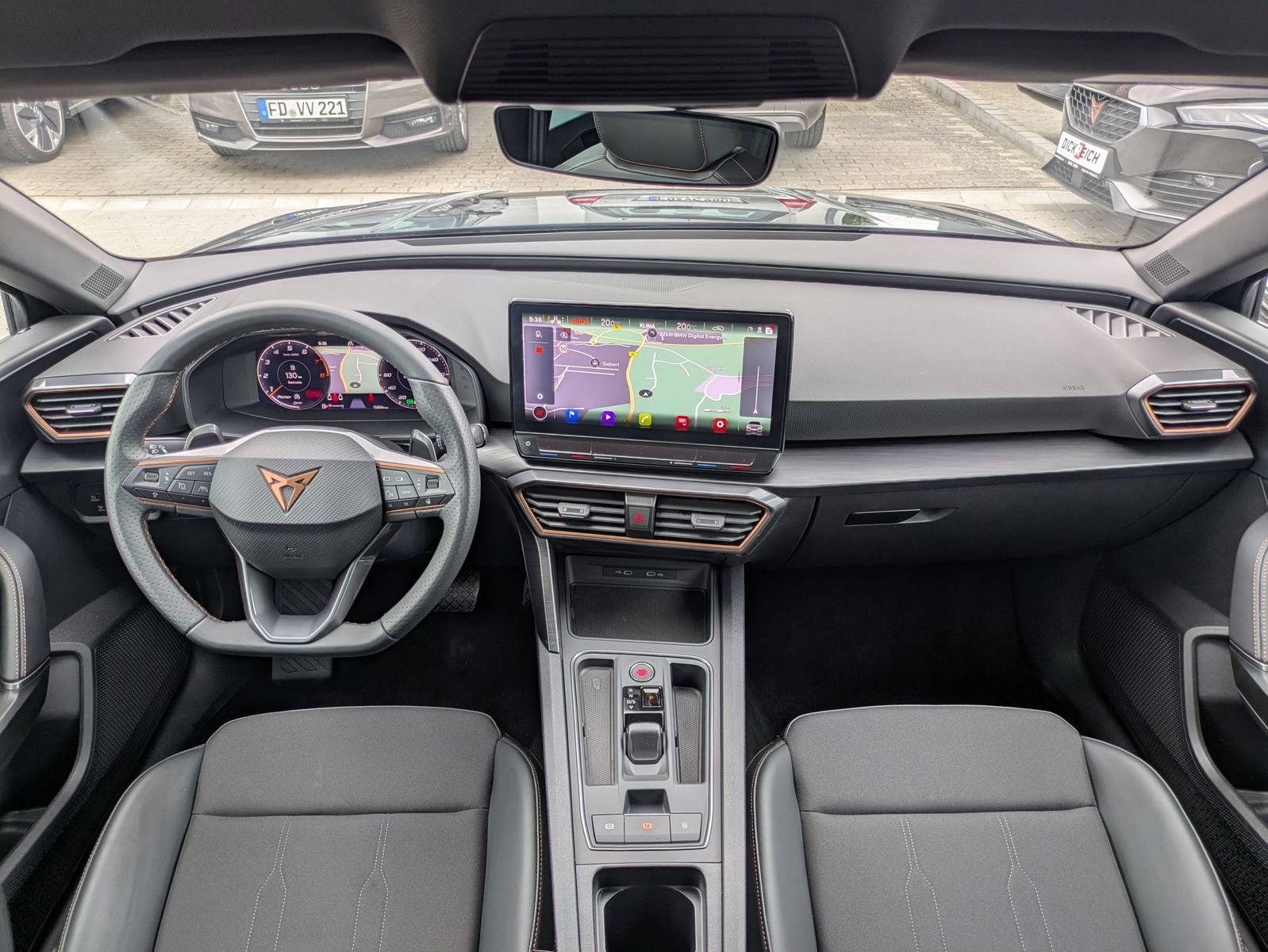 Fahrzeugabbildung CUPRA Leon 1.5 eTSI DSG MATRIX-LED*ACC*APP*KAMERA*18"