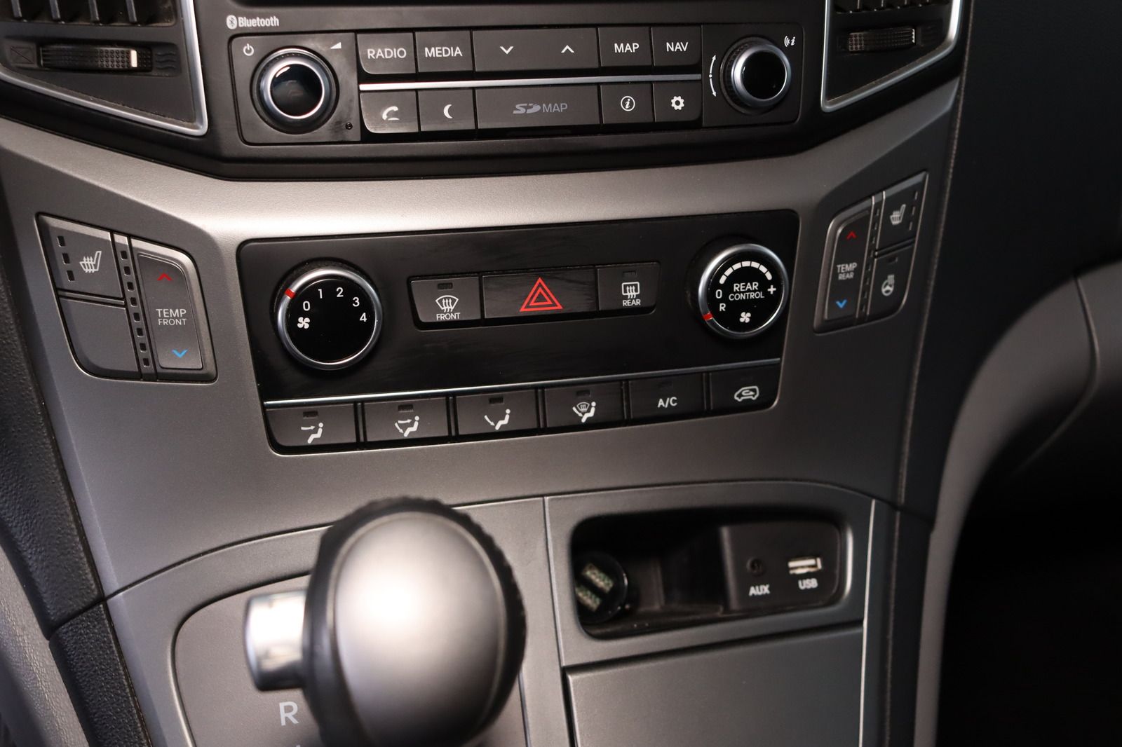 Fahrzeugabbildung Hyundai H1 Travel Trend * Navi * DAB * 8-Sitzer