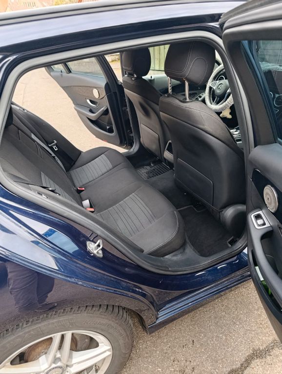 Image of Mercedes-Benz 200